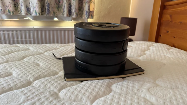 Dreams Dream Team Romsey Pocket Sprung Mattress review weights on mattress for pressure test