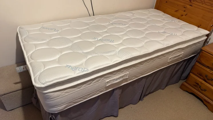 Dreams TheraPur ActiGel Glacier 3800 5 full mattress