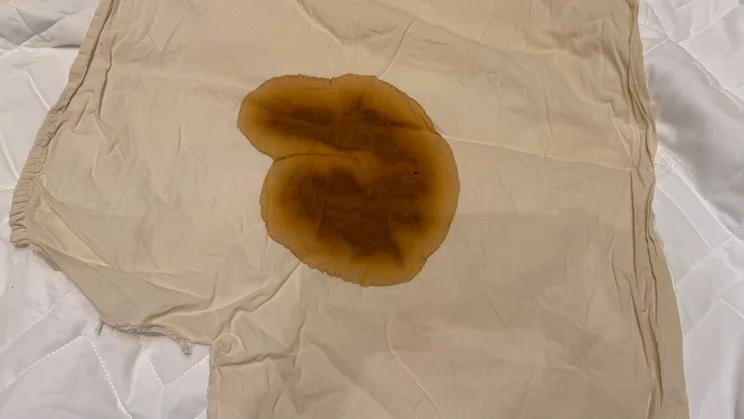 Simba Performance Mattress Protector - stain test 1