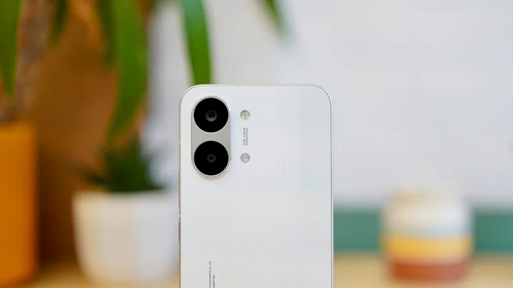 Poco X8 Pro Max rear cameras