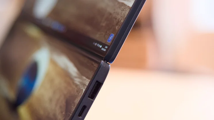 A close up photo showing how the screens on the Asus Zenbook Duo (2026) now open flush