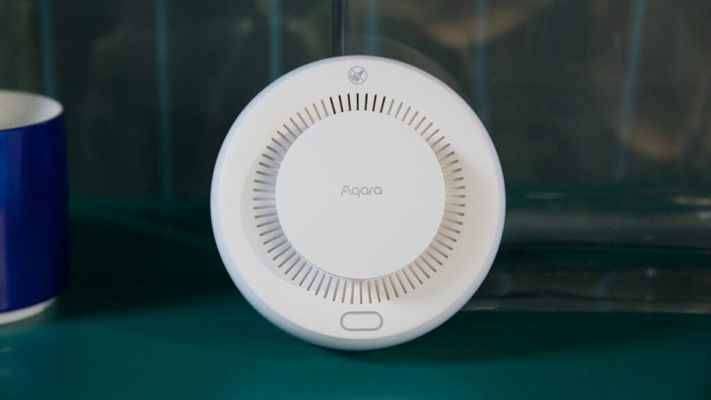 Aqara SD-S01D Smoke Detector, pictured from the top