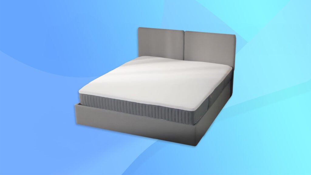 Emma Hybrid Premium - cut-out of product against blue gradient background