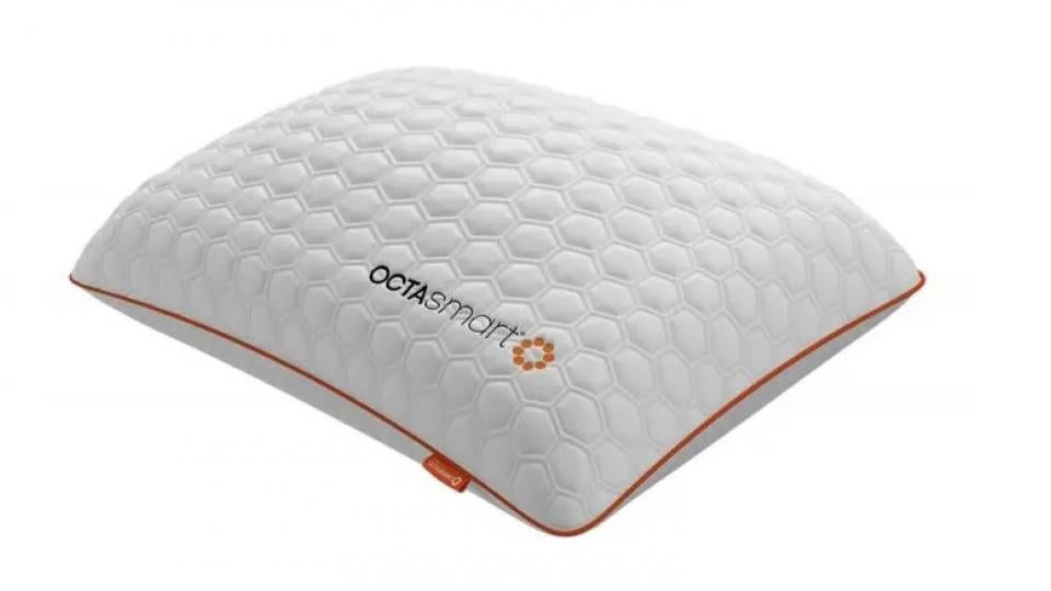 Dormeo Octasmart Pillow on a white background