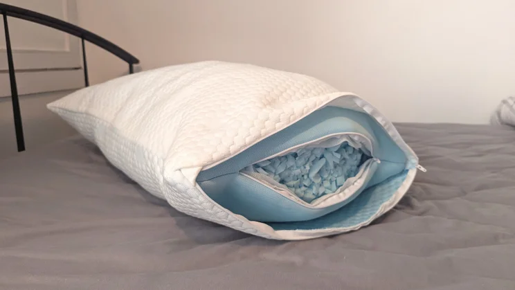 Cloudpillo Original review side of pillow open