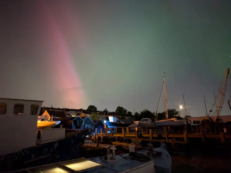 google pixel 8a review night camera sample lights in sky