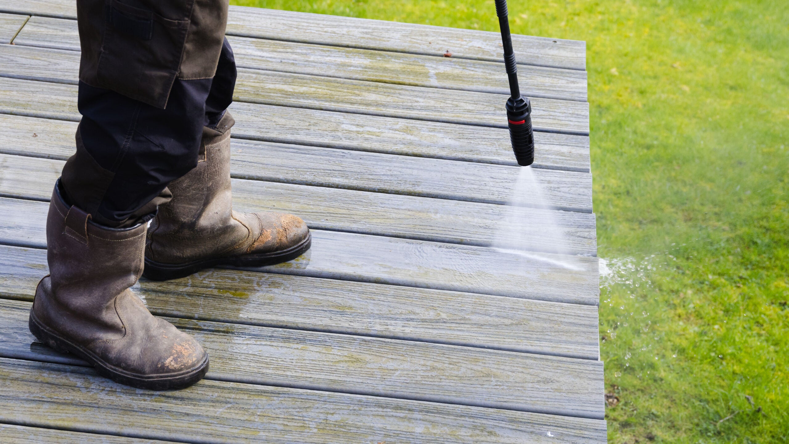 Testing the Bosch EasyAquatak 110 pressure washer