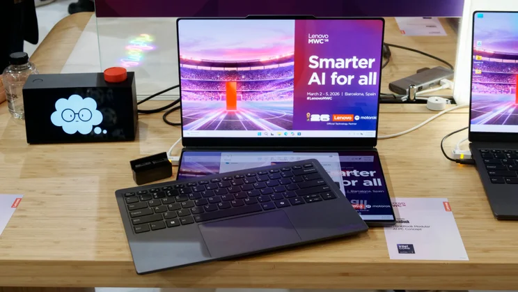 Lenovo ThinkBook Modular AI laptop_08