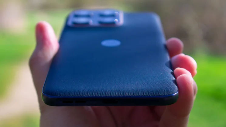 Motorola Edge 70 Fusion bottom view, angled