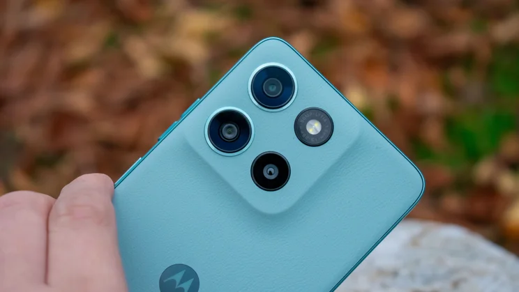 Close up of the Motorola Moto G56's rear cameras
