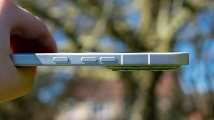 Nothing Phone (4a) Pro power and volume buttons