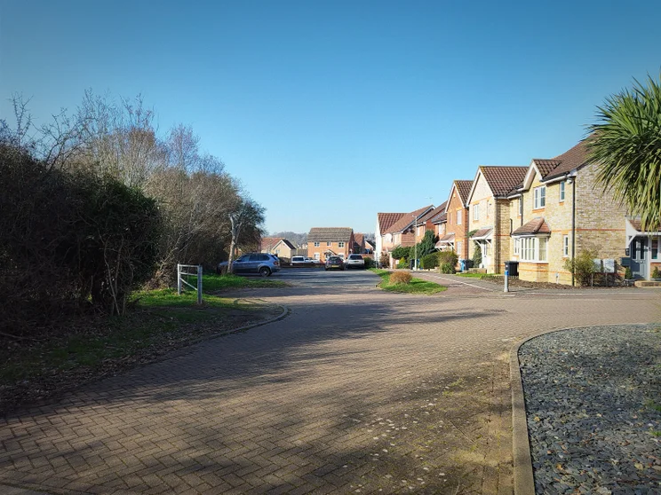 A quiet close of houses