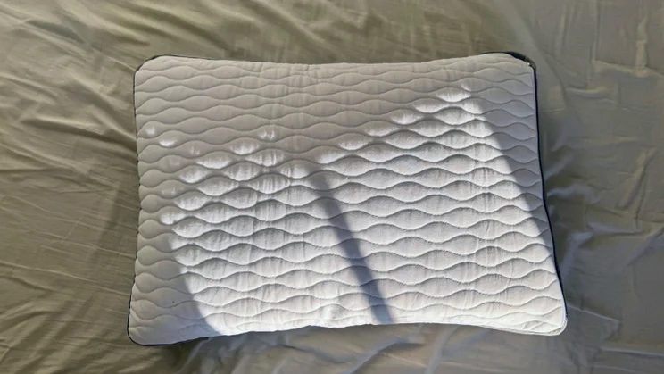 Otty Adjustable pillow review-bottom view