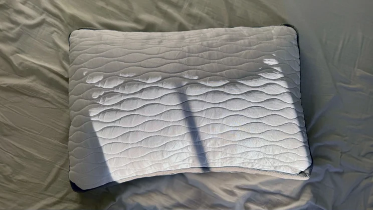 Otty Adjustable pillow review-top view
