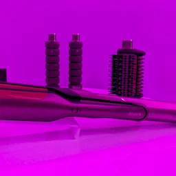 An image of the Shark Flexfusion and its attachments at its launch event at IFA 2024