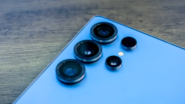 Close up of the Samsung Galaxy S25 Ultra's rear cameras