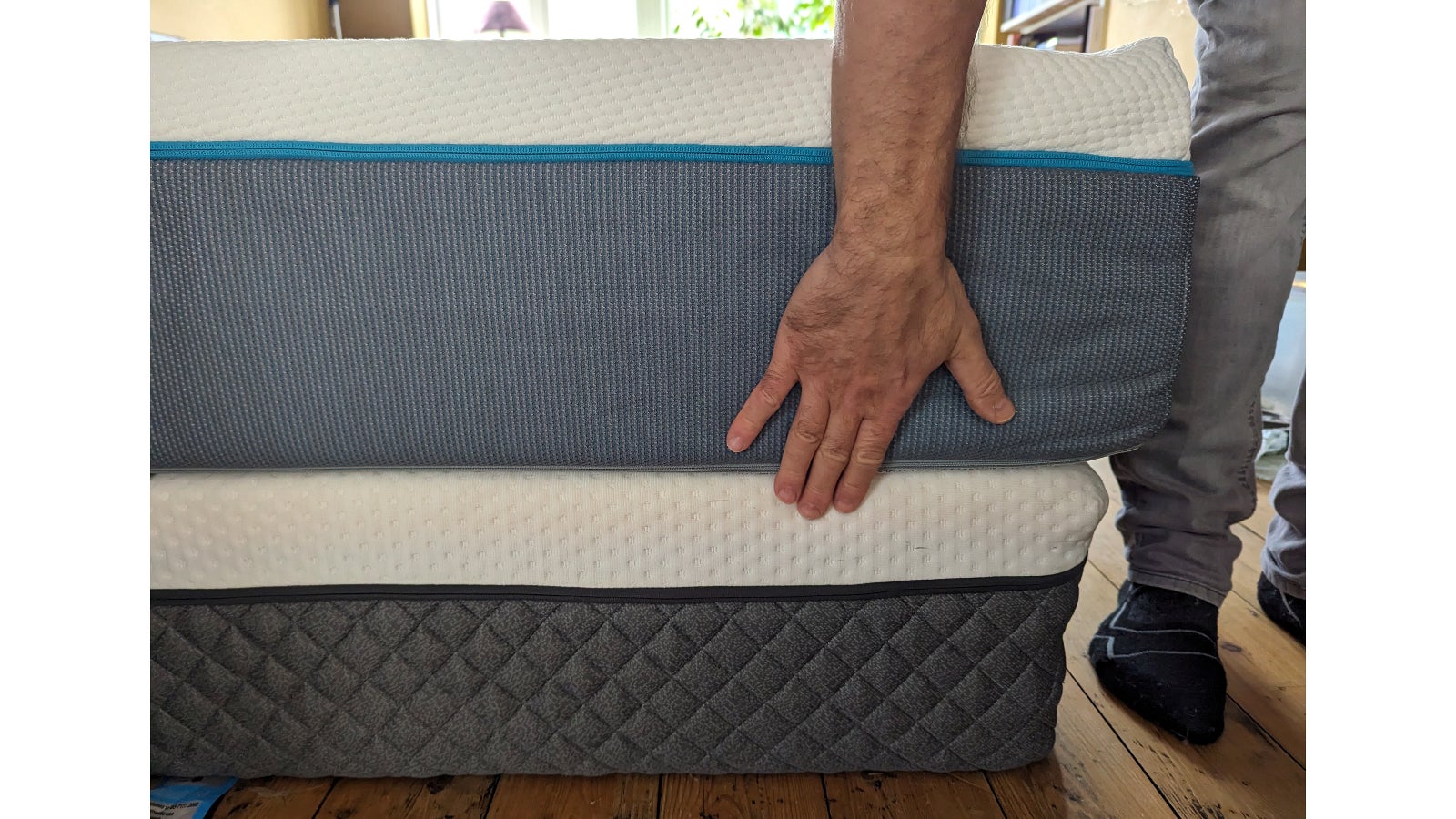 simba-hybrid-pro_mattress-review_simba-vs-emma