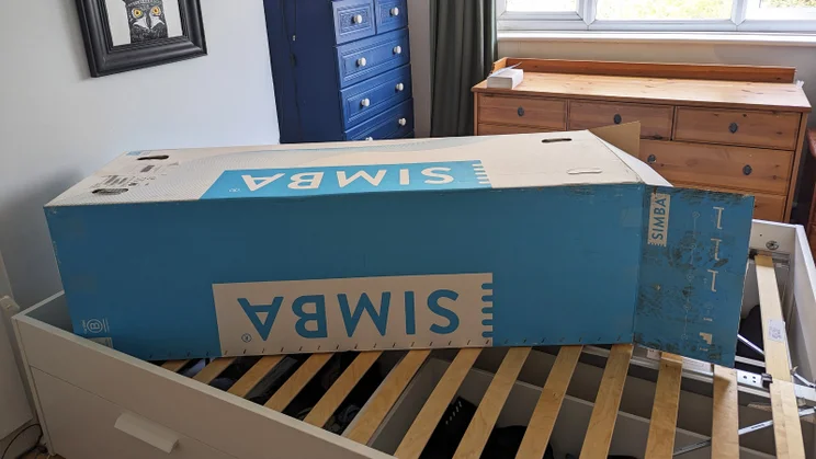 simba-hybrid-pro_mattress-review_unboxing1 boxed mattress