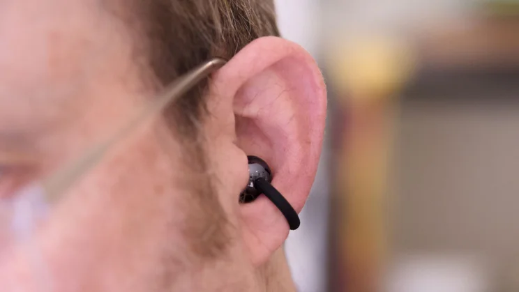 The Huawei FreeClip 2 being worn