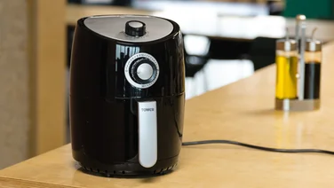 Tower T17023 2.2L Air Fryer review - lead image