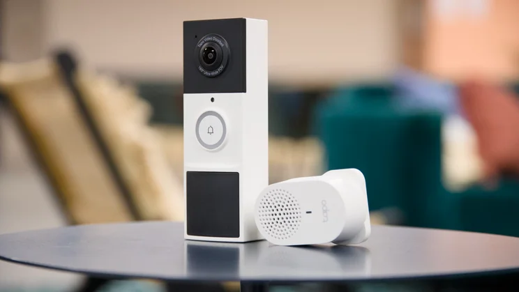 TP-Link Tapo D210 with chime